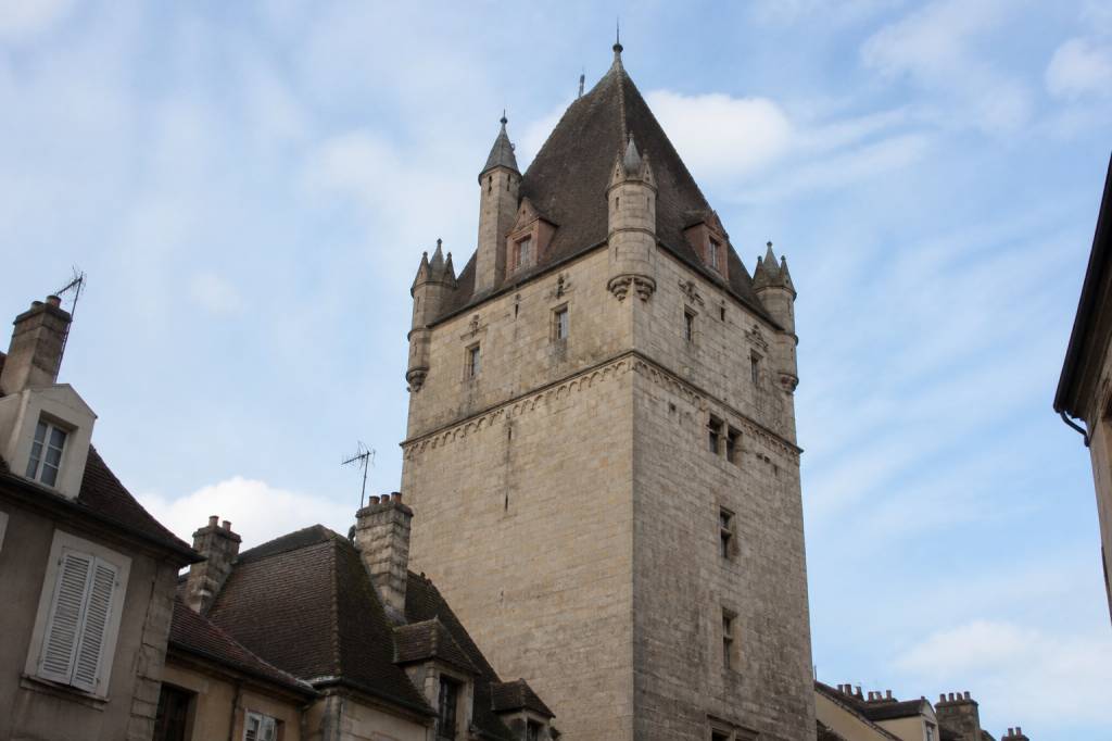 La tour Philippe le Bon : histoire et visite du monument dijonnais